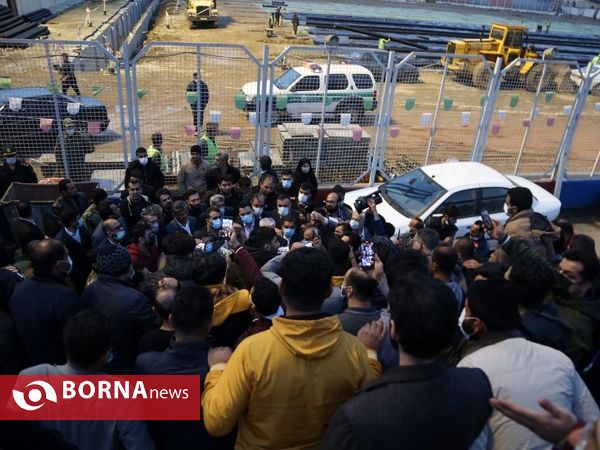 بازدید وزیر ورزش از استادیوم نساجی قائمشهر