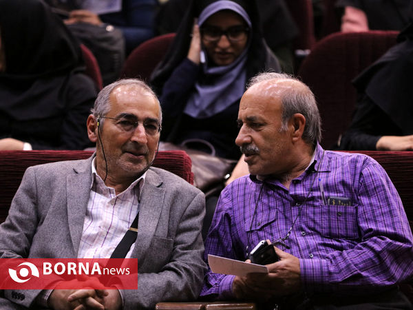 مناظر صادق زیبا کلام با محمد علی رامین با موضوع جریان شناسی سیاسی کشور در تالار شریعتی دانشگاه اصفهان برگزار شد