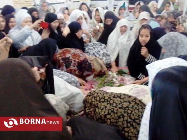 مراسم تشییع دوشهید گمنام 16 و 19 ساله در پاکدشت