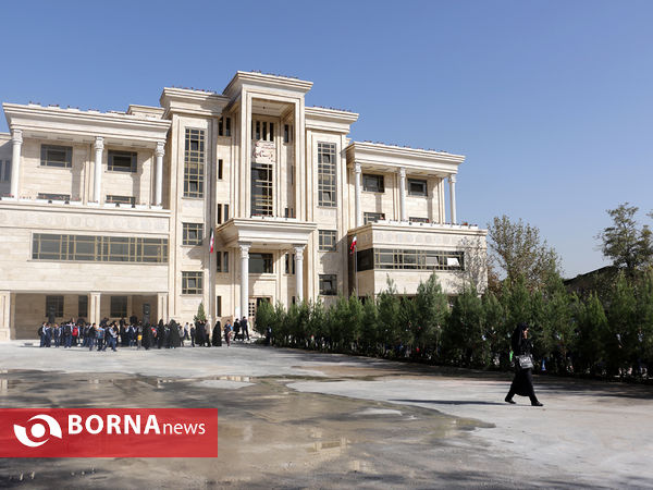 افتتاح دبستان ثابت با حضور وزیر آموزش و پرورش