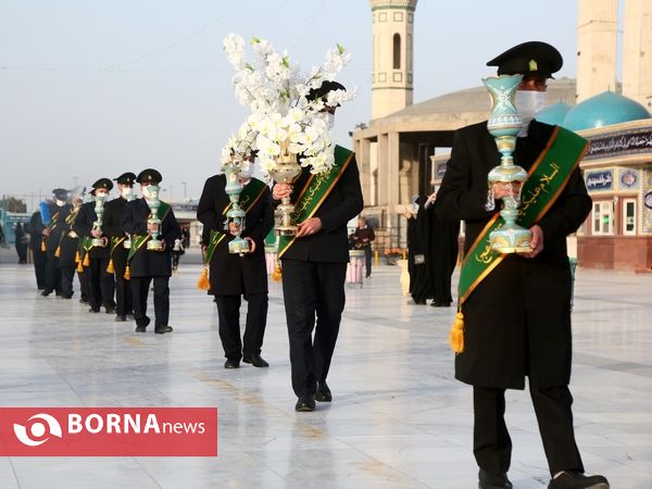 آیین تعویض پرچم گنبد مسجد مقدس جمکران