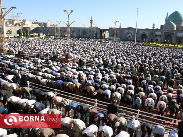 نماز عید قربان در حرم مطهر رضوی