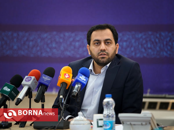 نشست خبری مدیر عامل بنیاد برکت
