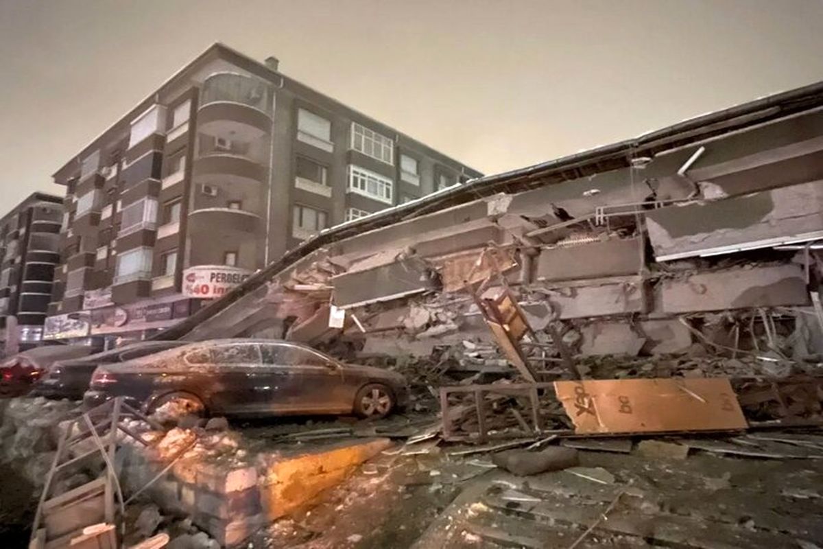 گزارش ویژه یک روزنامه از علت فروریختن ساختمان‌ها در ترکیه