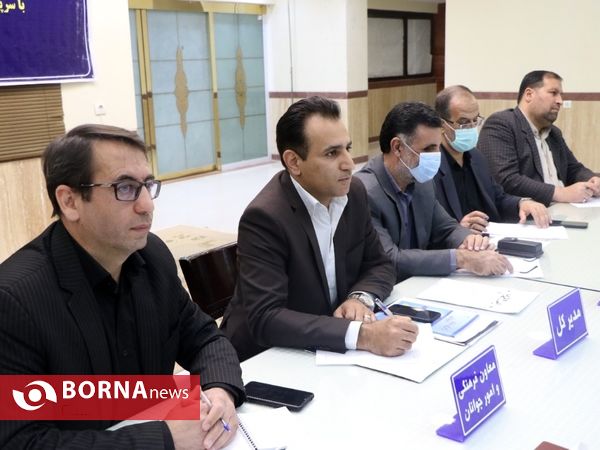 نشست هم اندیشی دبیران سازمان های مردم نهاد جوانان استان آذربایجان‌غربی