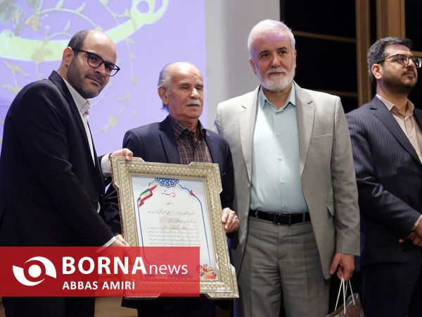 رونمایی از سردیس بزرگان صنایع دستی و هنرهای سنتی در شیراز