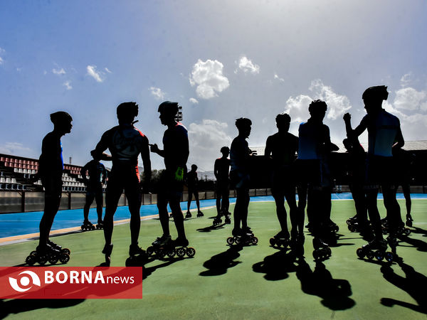 تمرین اسکیت بازان استان مرکزی با حضور جمعی از بازیکنان تیم ملی