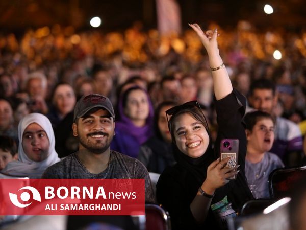 هشتمین دوره جشنواره لاله های تالابی بندرانزلی
