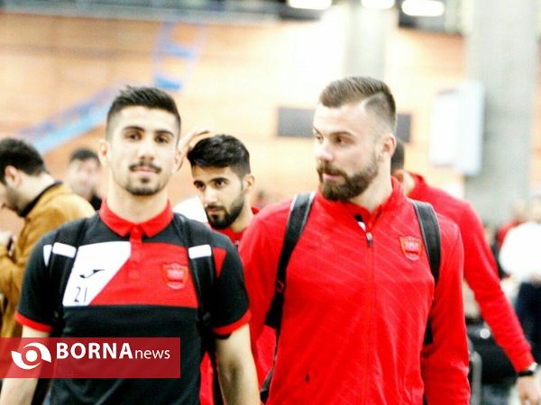 بازگشت تیم فوتبال پرسپولیس به ایران
