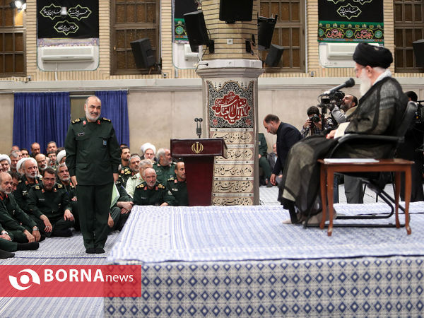 دیدار مجمع عالی فرماندهان سپاه با فرمانده کل قوا