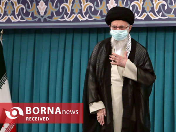 دیدار دست‌اندرکاران برگزاری کنگره شهدای استان قم با مقام معظم رهبری