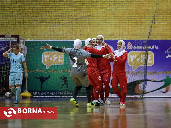 دیدار تیم های فوتبال ایران و روسیه