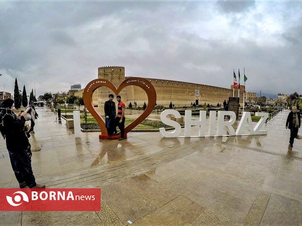 شيراز زیبای بارانی