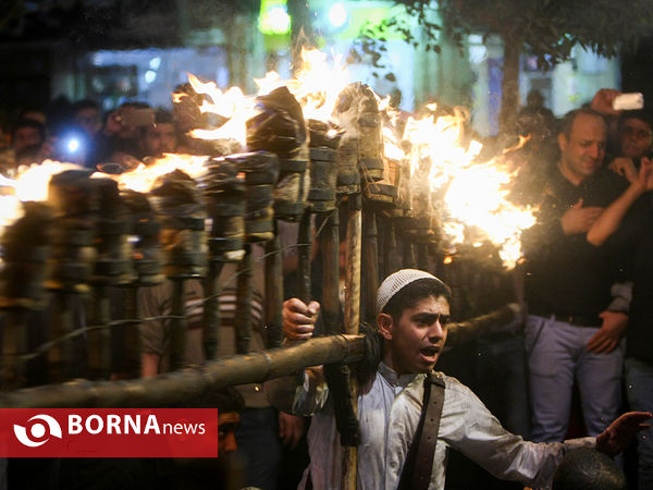 آیین مشعل گردانی در دولت آباد شهر ری