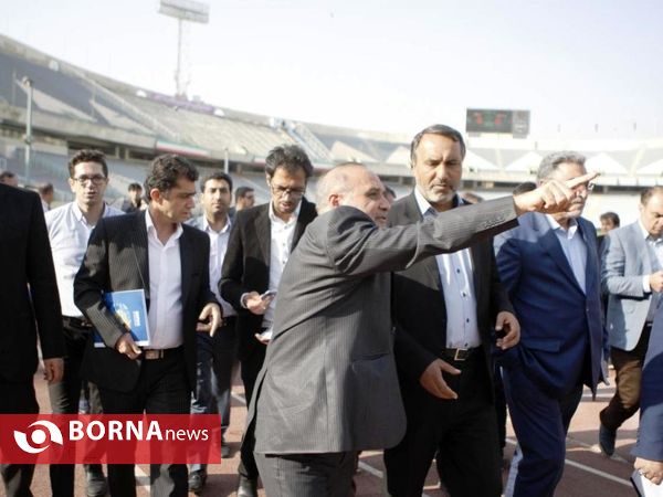 در حاشیه بازدید نمایندگان مجلس از مجموعه ورزشی آزادی