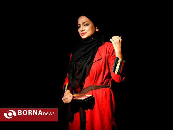 نمایش " سقوط معکوس "