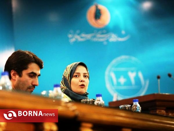 نشست جوانان برای جوانان