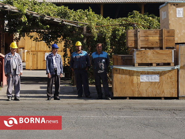 بازدید معاون اول ریاست جمهوری از انبار گمرک تهران