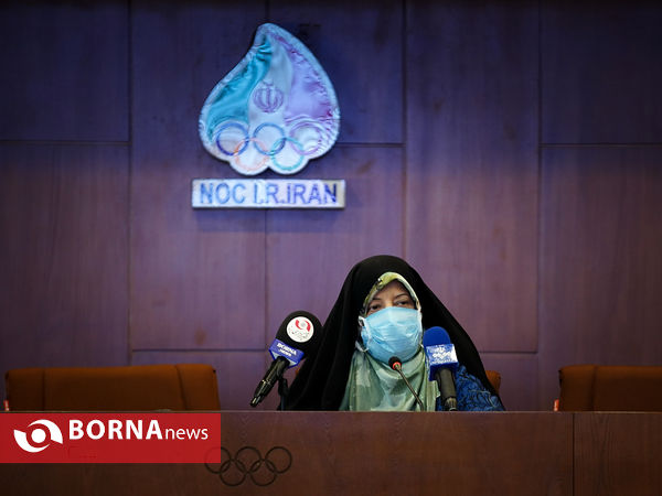 تجلیل از فعالان حوزه ورزش بانوان