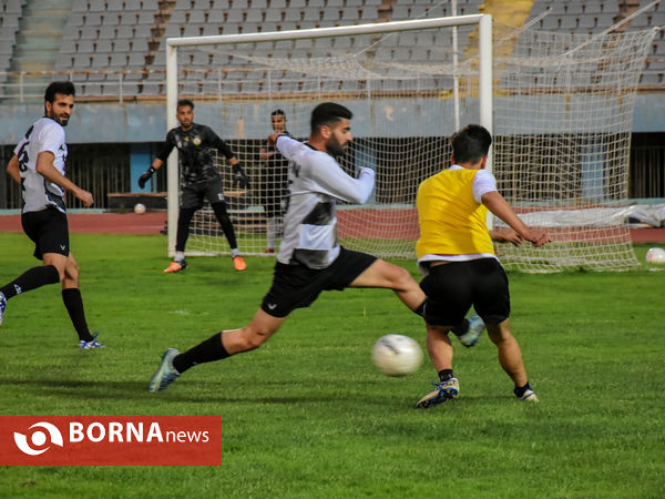 تمرینات تیم فوتبال کیان اراک