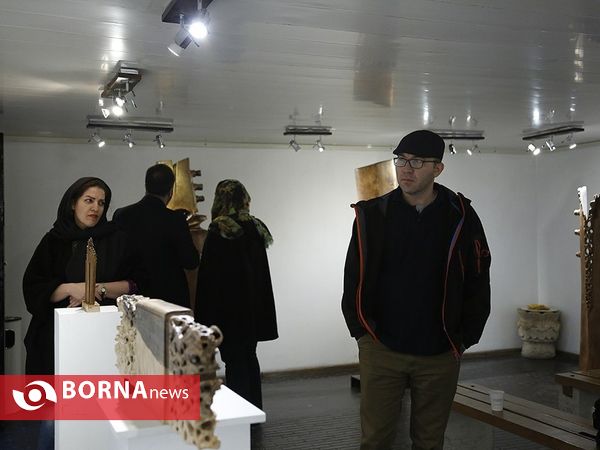 افتتاح نمایشگاه «اندر میانم پیچ پیچ»