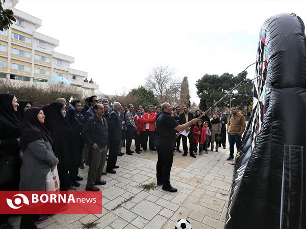 اولین دوره مسابقات فوتدارت در کشور با رقابت خبرنگاران شیرازی