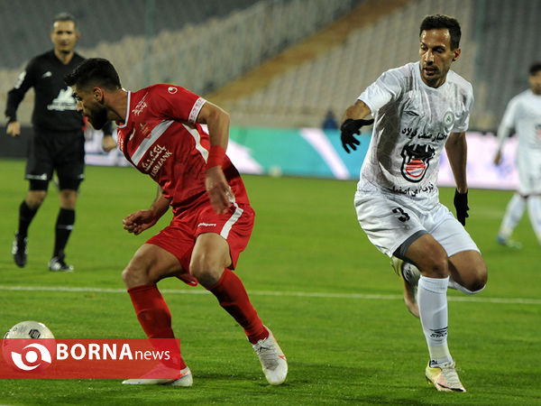 دیدار تیم های فوتبال پرسپولیس - ذوب آهن