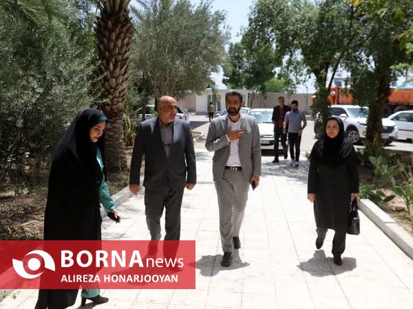 تجلیل از کارگران واحدهای تولیدی و صنعتی اروند