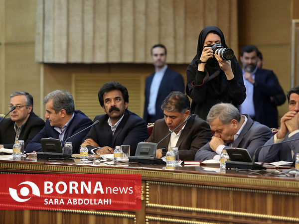 دیدار جمعی از تولیدکنندگان و کارآفرینان با رئیس جمهوری