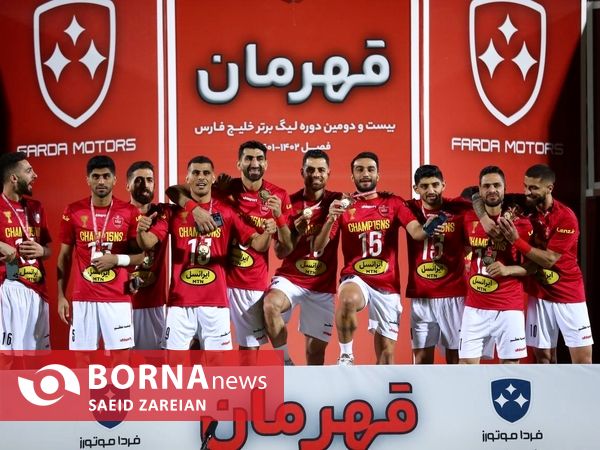 دیدار تیم های نساجی قائمشهر-پرسپولیس تهران