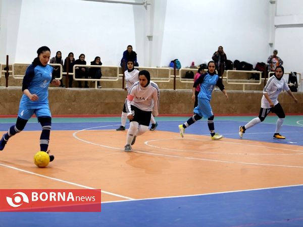 مسابقات فوتسال بانوان جام رمضان در ساری