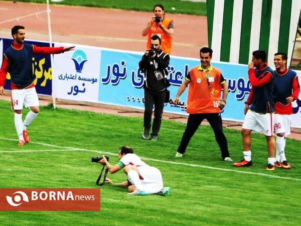 دیدار تیم های فوتبال اکسین البرز- سپیدرود رشت