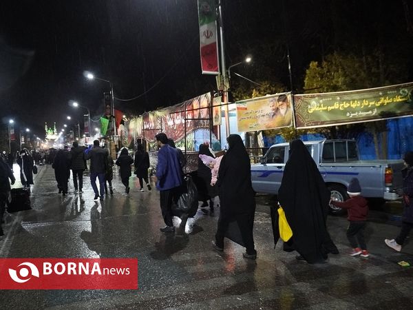 موکب‌های گلزار شهدا شهر کرمان در شب شهادت سردار شهید حاج قاسم سلیمانی