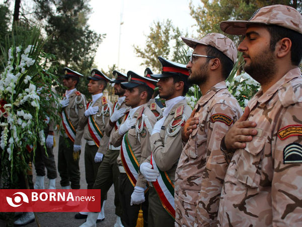 استقبال از شهدای گمنام در فرودگاه شیراز