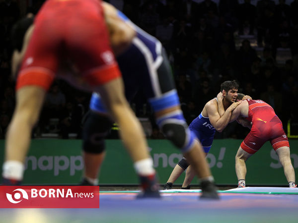 رقابت های بین المللی کشتی آزاد جام تختی