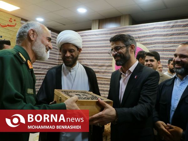 نشست هم اندیشی شیوخ عشایر منطقه آزاد اروند با مسوولان