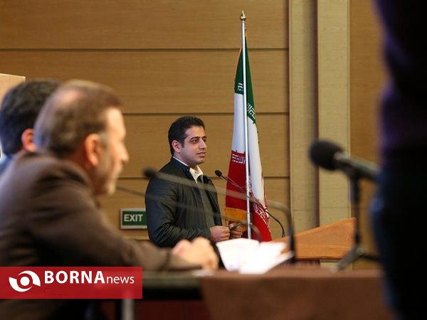 هم اندیشی صمیمانه جوانان با دولت