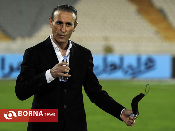 دیدار تیم های فوتبال پرسپولیس - نساجی