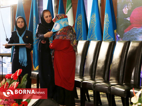 سومین آیین نکوداشت مادران نمونه شهر شیراز