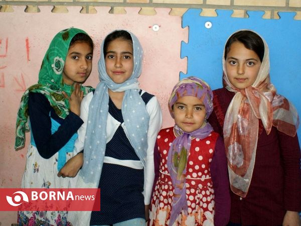 توزیع پوشاک و جشن عیدانه کودکان کوره های آجرپزی- حاشیه های تهران خاور شهر