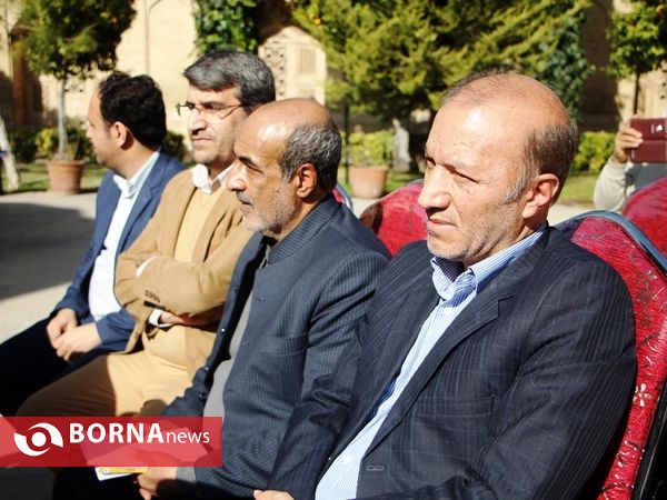 آیین افتتاحیه ششمین جشنواره بین المللی شعر انقلاب در حافظیه شیراز