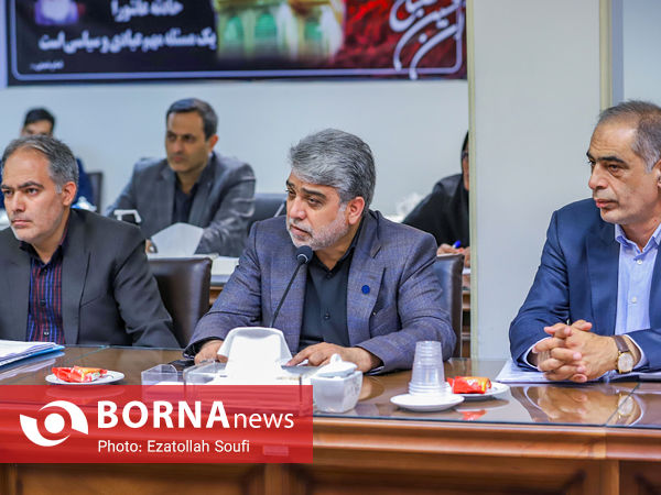 سفر وزیر اقتصاد به استان مرکزی