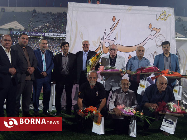 دیدار تیم های استقلال تهران- نفت آبادان
