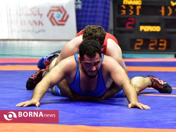 مسابقات کشتی آزاد قهرمانی آذربایجان غربی