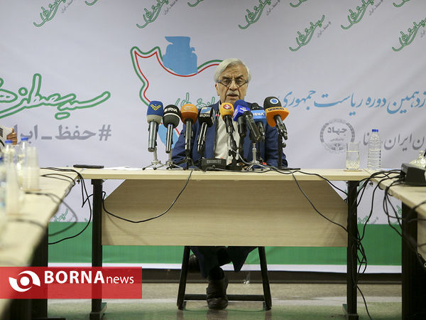 نشست خبری مصطفی هاشمی طبا