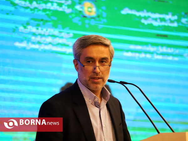 نشست هم اندیشی نظام مسائل استان همدان با حضور جوانان به ریاست استاندار