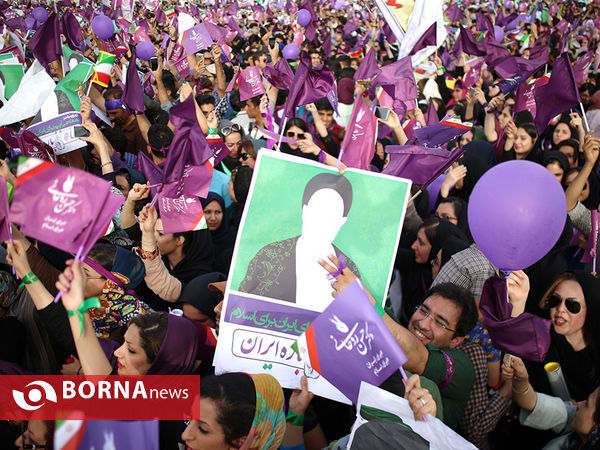 دکتر روحانی در جمع مردم اهواز
