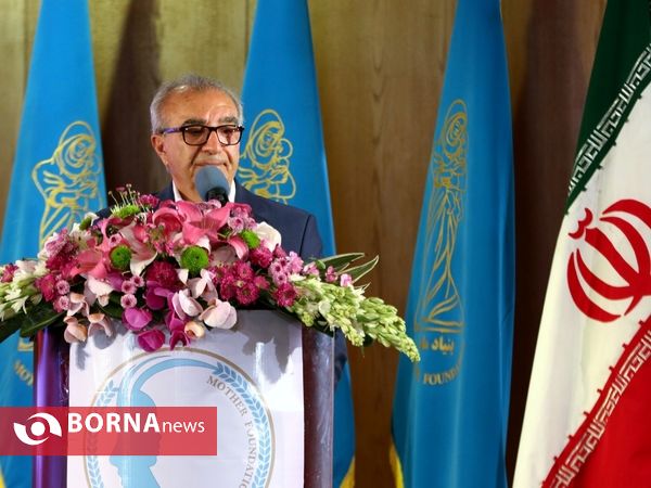 سومین آیین نکوداشت مادران نمونه شهر شیراز