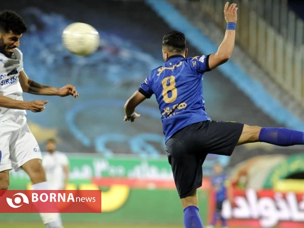 دیدار تیم های فوتبال استقلال- گل گهر سیرجان