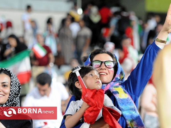 تماشای دیدار ایران و پرتغال استادیوم آزادی